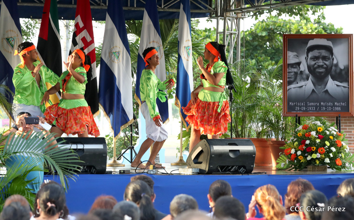 homenaje1